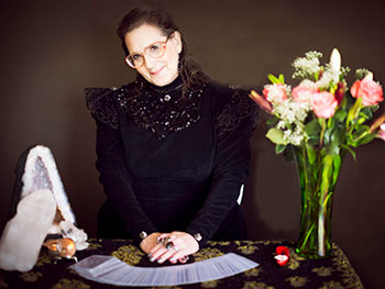 Gifted psychic and life coach Dr. Nikki » Dr Nikki